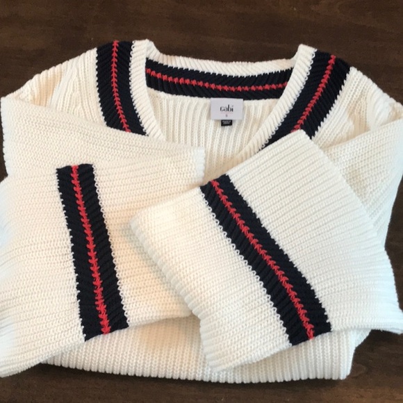 Cabi V-Neck Cable Sweater- Small - Picture 7 of 7